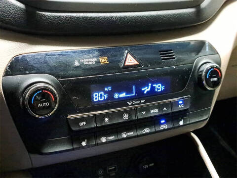 2017 Hyundai Tucson SE Plus