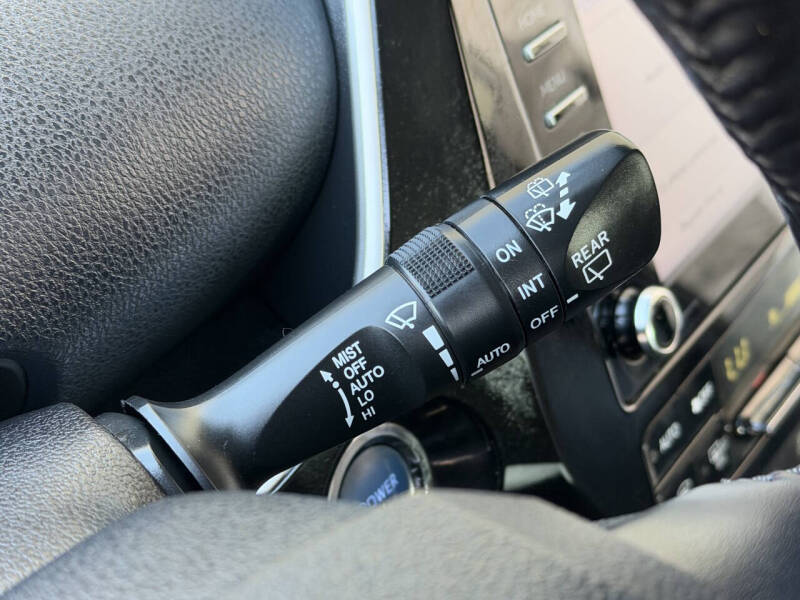 2021 Toyota Prius XLE