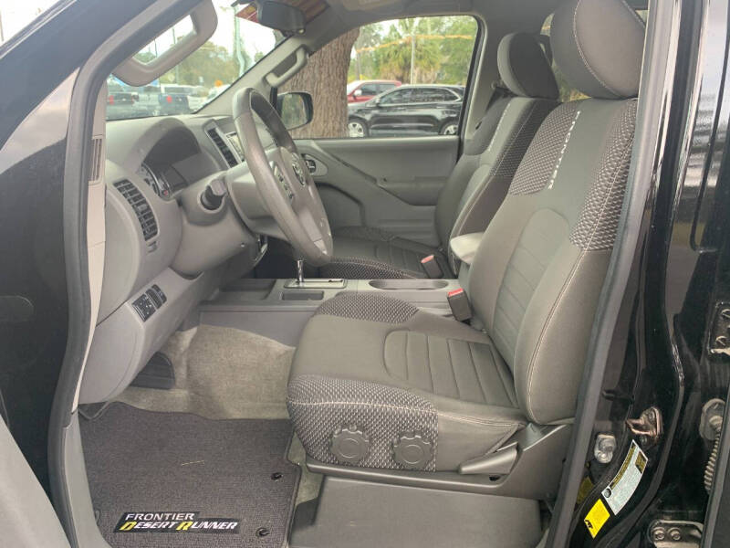 2015 Nissan Frontier Desert Runner