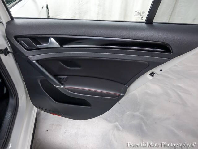 2017 Volkswagen Golf GTI SE