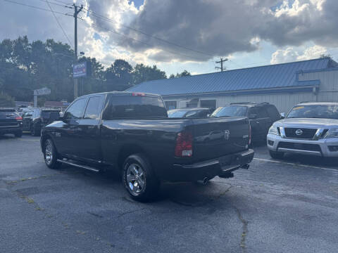 2017 RAM 1500 Express