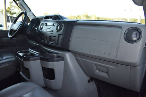 2010 Ford E-Series E-250