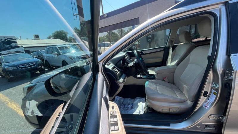 2018 Subaru Outback 2.5i Premium
