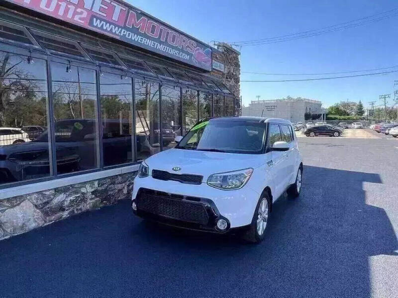 2016 Kia Soul +
