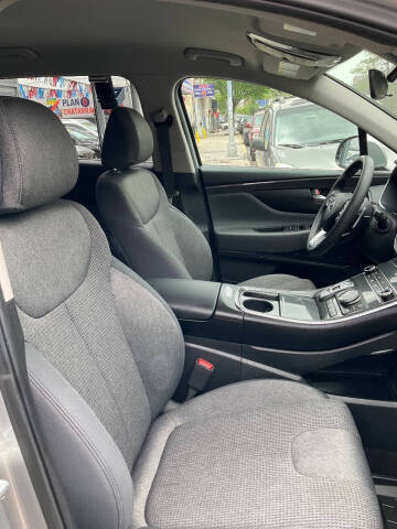 2022 Hyundai Santa Fe SEL