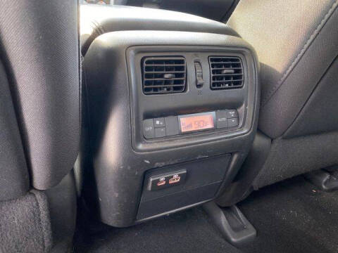 2020 Nissan Pathfinder S