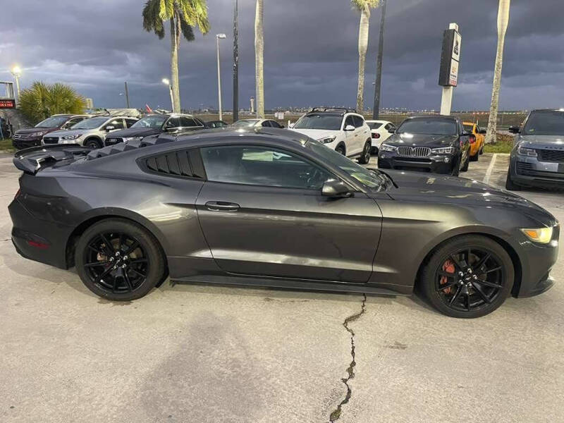 2017 Ford Mustang GT Premium