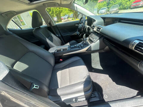 2016 Lexus IS 300
