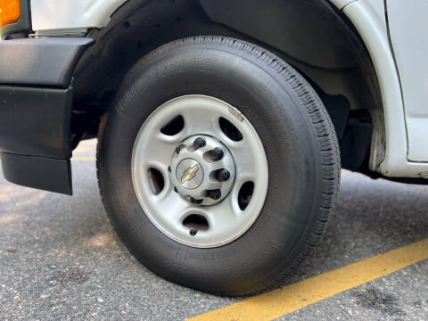 2019 Chevrolet Express 2500