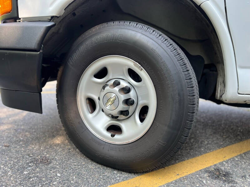 2019 Chevrolet Express 2500