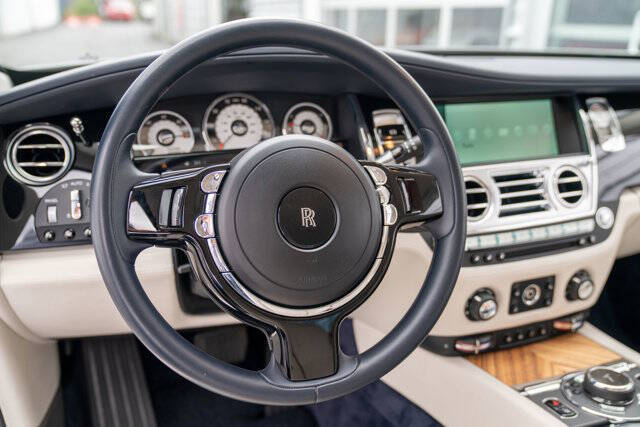 2015 Rolls-Royce Wraith 19