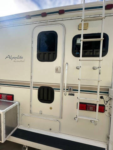 2004 Alpenlite Saratoga 935