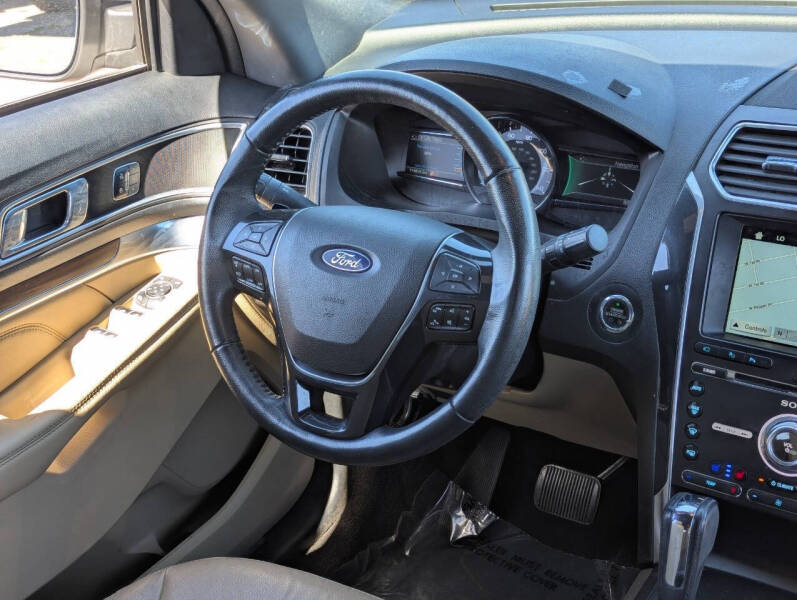 2017 Ford Explorer Limited