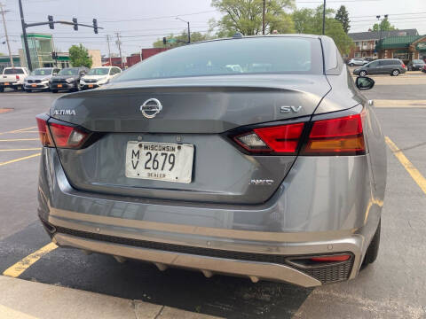 2022 Nissan Altima 2.5 SV