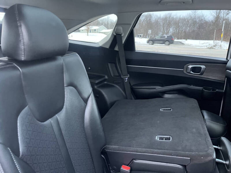 2022 Kia Sorento X-Line S