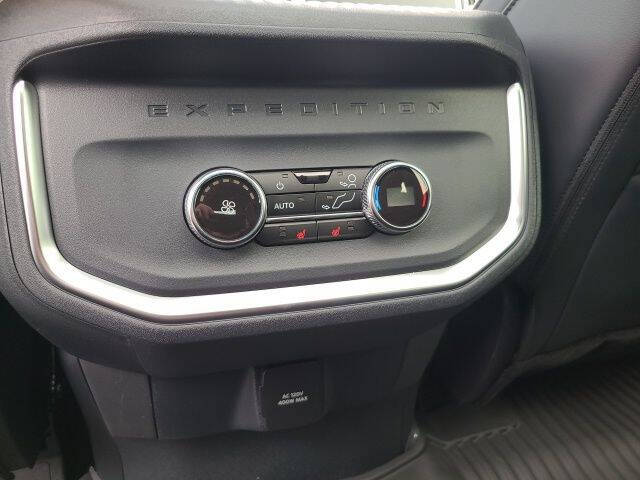 2025 Ford Expedition Tremor