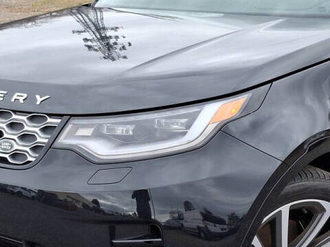 2025 Land Rover Discovery P360 Metropolitan