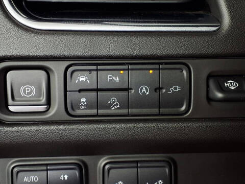 2021 GMC Yukon XL AT4