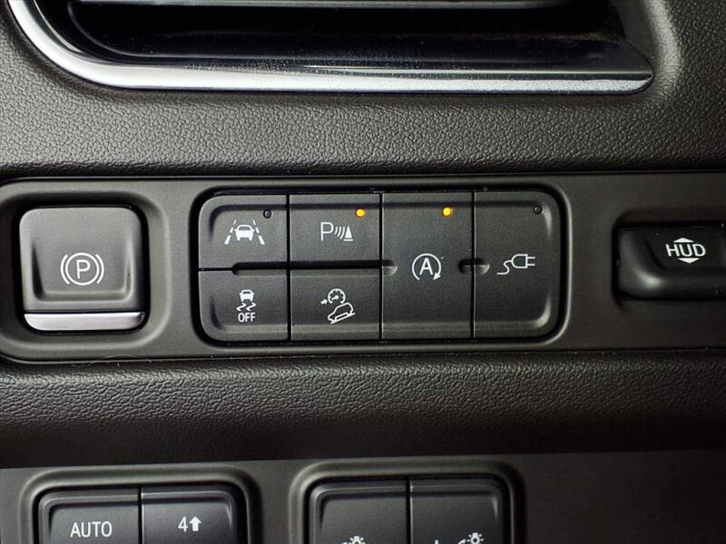 2021 GMC Yukon XL AT4