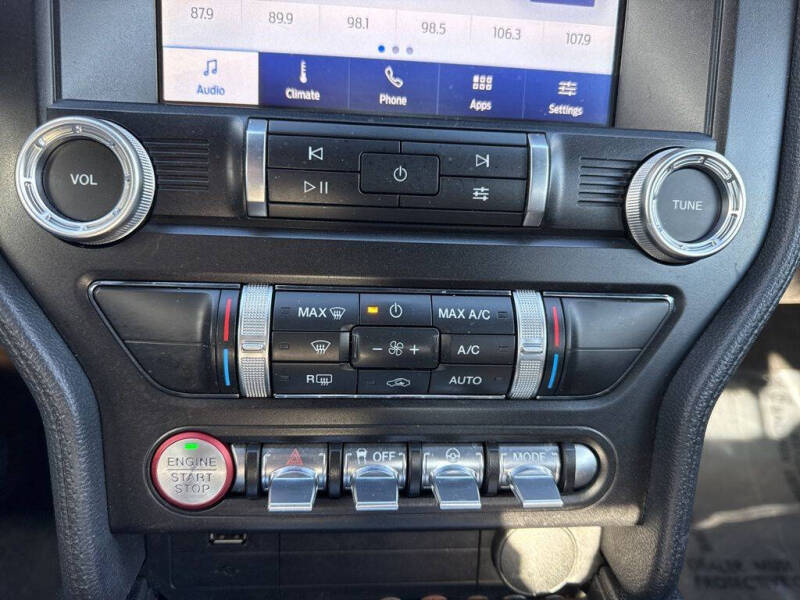 2022 Ford Mustang EcoBoost