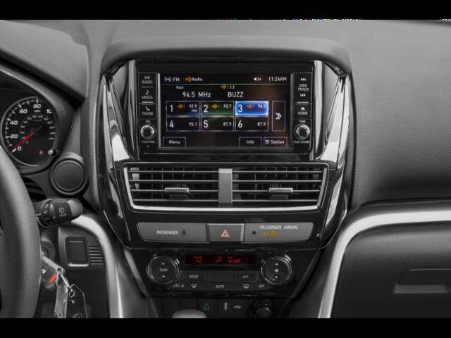 2025 Mitsubishi Eclipse Cross ES