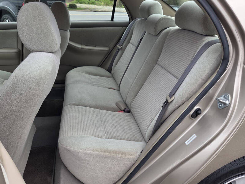 2005 Toyota Corolla CE