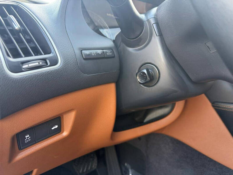 2024 Infiniti Q50 Sensory