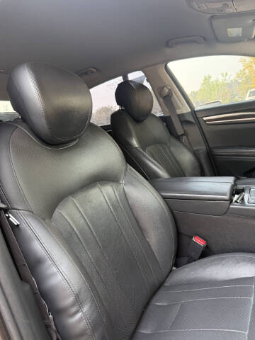 2017 Genesis G80 3.8
