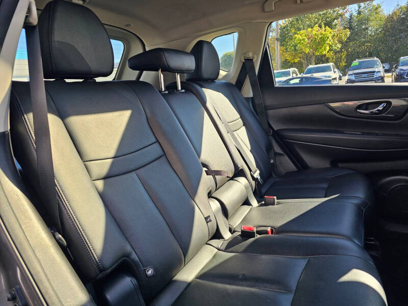 2016 Nissan Rogue SL