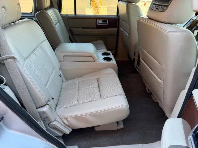 2012 Lincoln Navigator