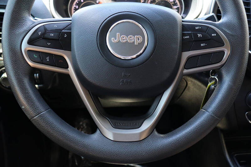2020 Jeep Cherokee Latitude