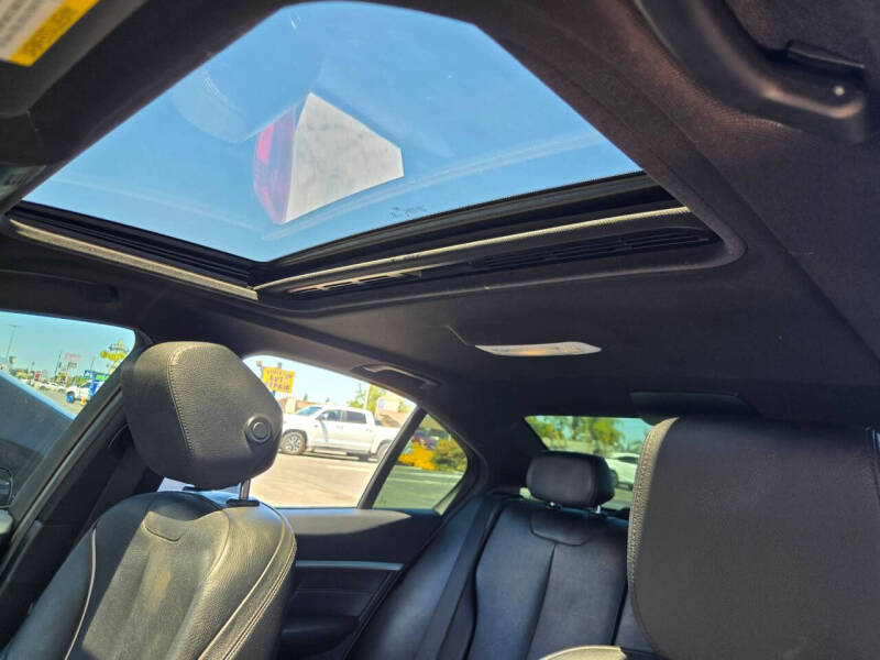 2017 BMW 3 Series 330i