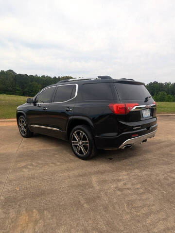 2017 GMC Acadia Denali