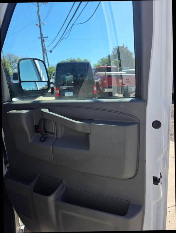 2019 Chevrolet Express 2500