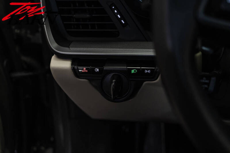 2020 Porsche 911 Carrera S