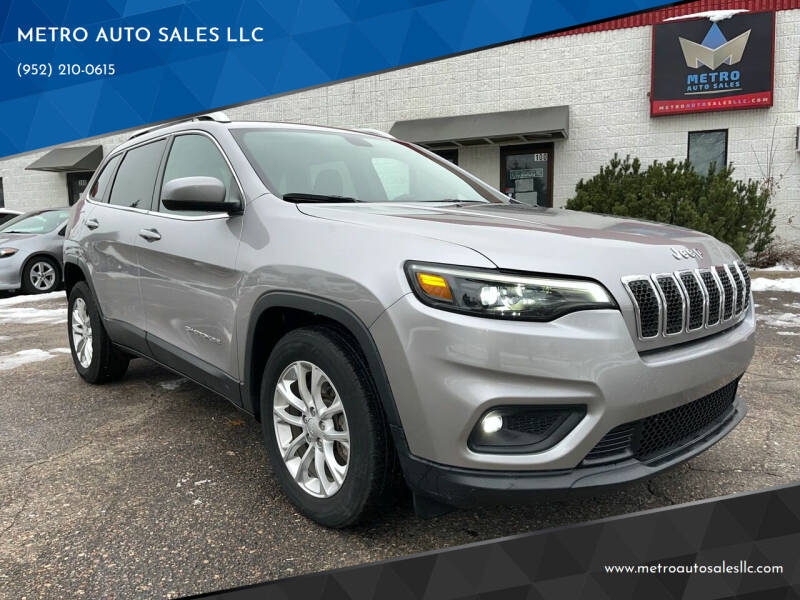 2019 Jeep Cherokee for sale at METRO AUTO SALES LLC in Blaine MN
