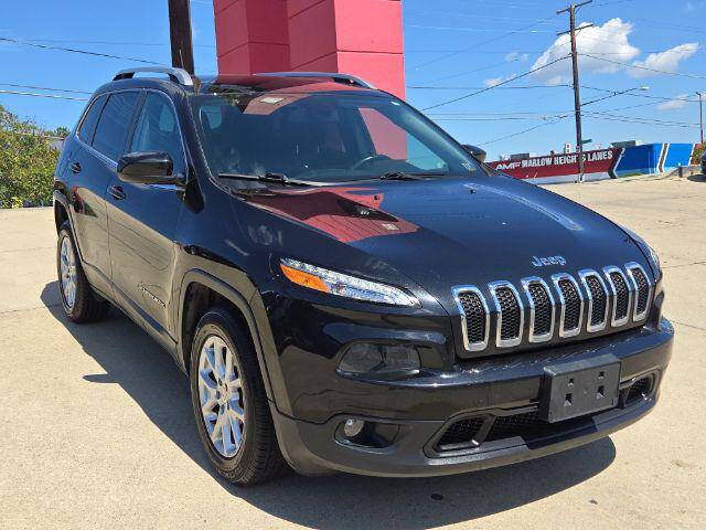 2016 Jeep Cherokee Latitude's photo