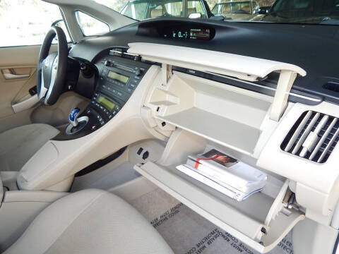 2011 Toyota Prius Two