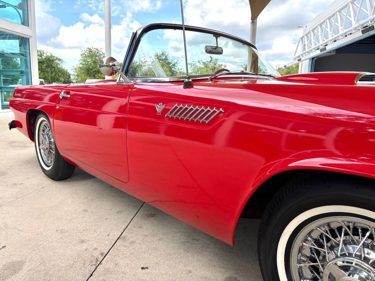 1955 Ford Thunderbird 18