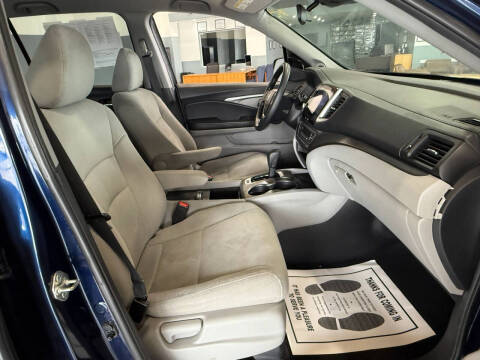 2017 Honda Pilot EX w/Honda Sensing