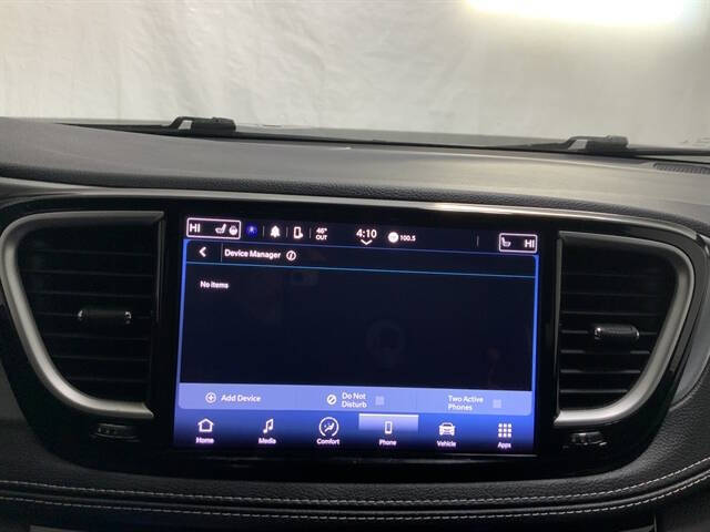 2023 Chrysler Pacifica Touring