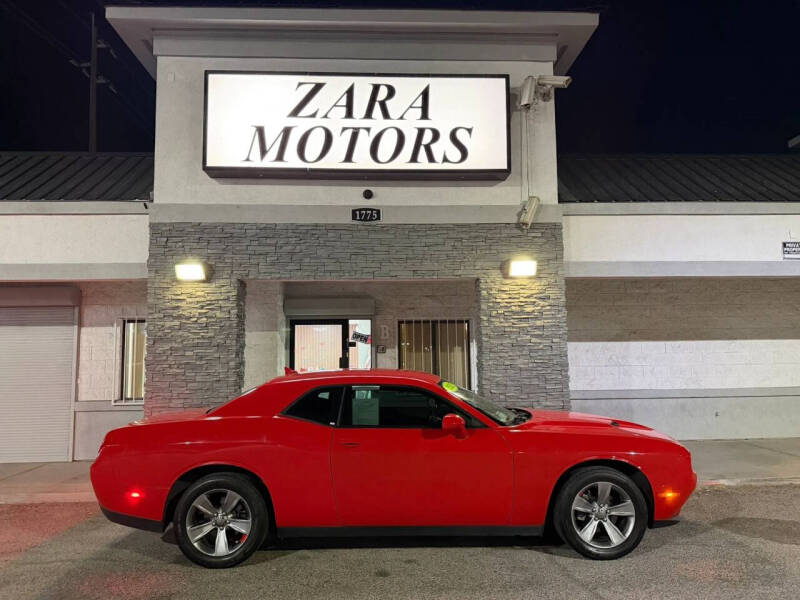 2015 Dodge Challenger SXT