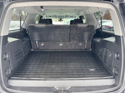 2017 GMC Yukon XL SLE