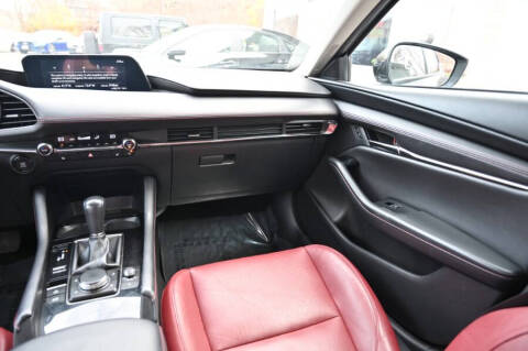 2024 Mazda Mazda3 Sedan 2.5 S Carbon Edition