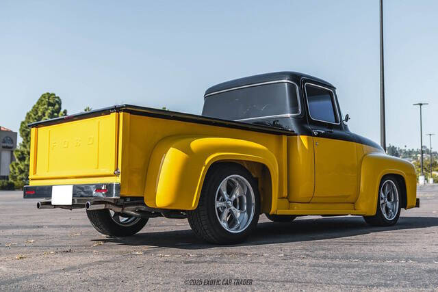 1956 Ford F-100