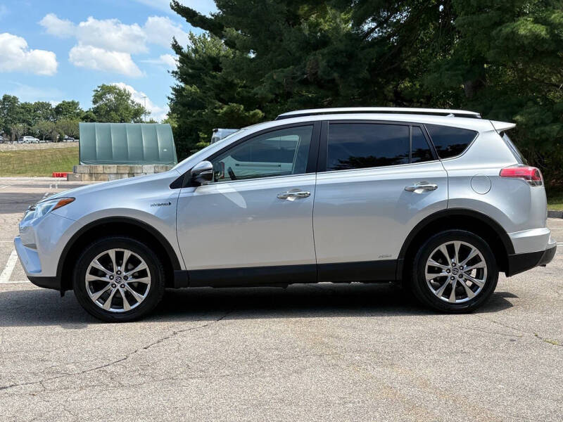 2016 Toyota RAV4 Hybrid Limited