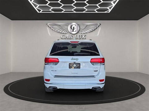 2020 Jeep Grand Cherokee Summit