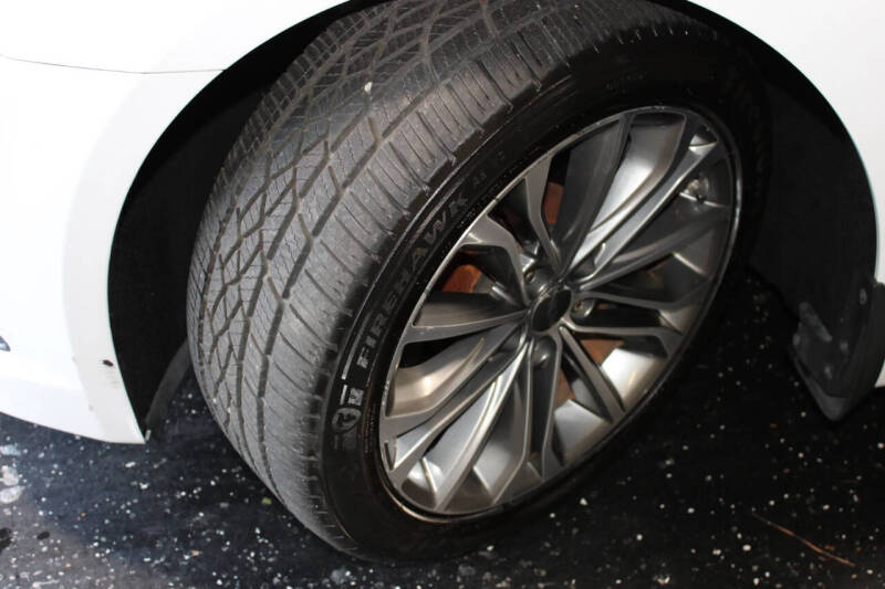 2016 Hyundai Genesis