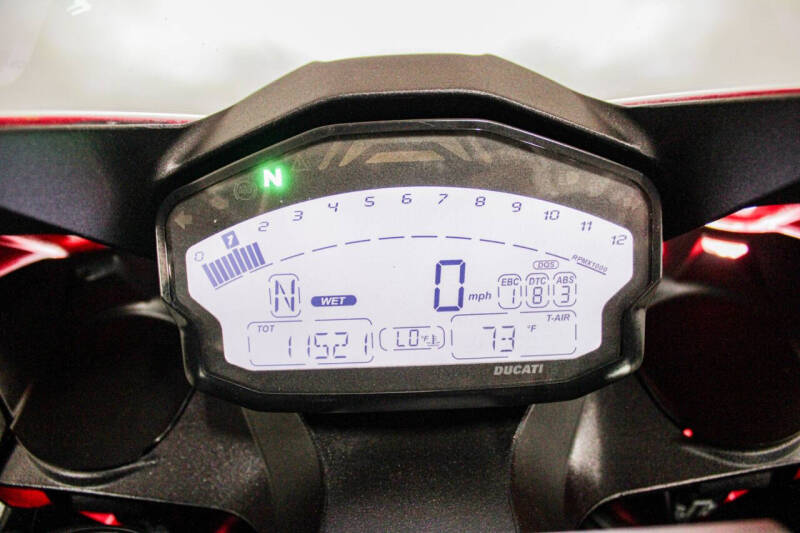 2017 Ducati Superbike 1199 Panigale S