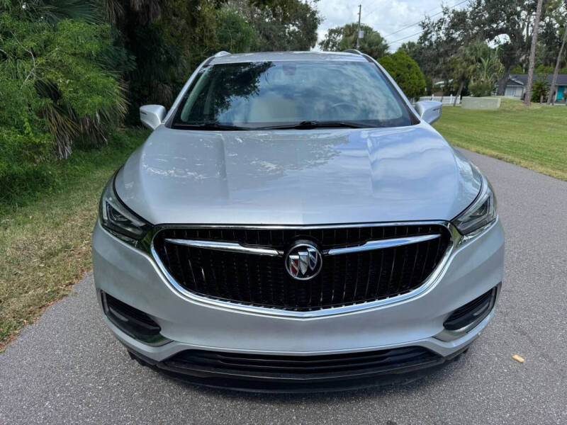 2020 Buick Enclave Essence